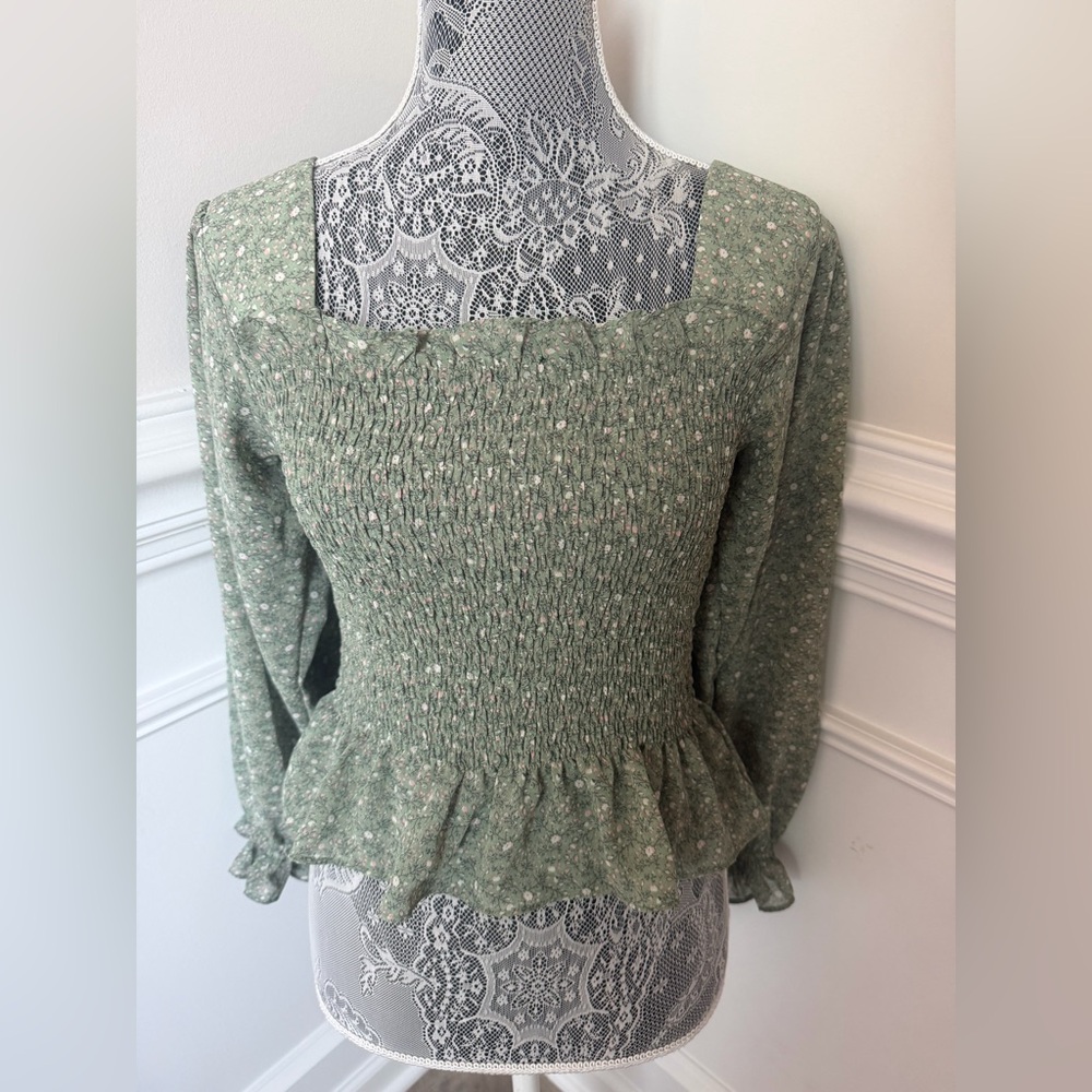 May Berries Junior Girls Green Floral Smocked Crop Blouse Top Size M